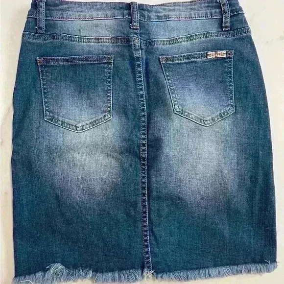 Machine Nouvelle Mode Skirt Womens Large Blue Denim Ripped Size Italy L USA 30 - Picture 8 of 9